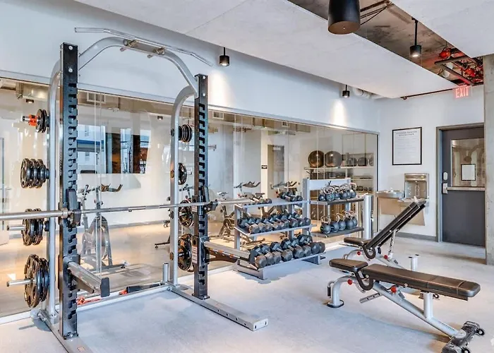 Boulevard Highrise Stu Sky Pool Parking Gym 26
